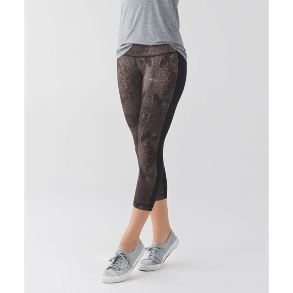 Lululemon Wunder Under Crop II *Full-On Luon Legging Golden Godess Cashew Size 6 - Picture 2 of 12
